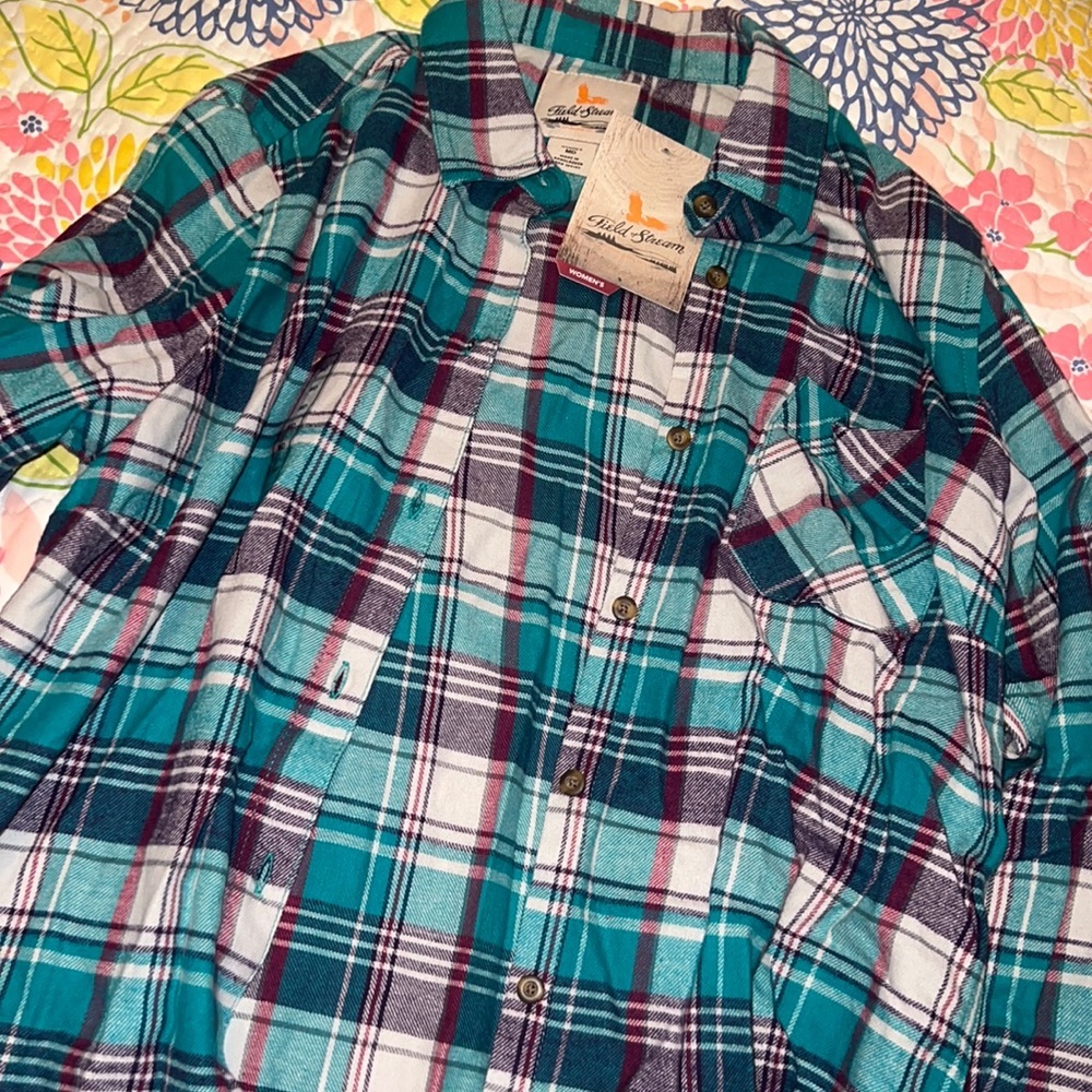 NWT MEDIUM FIELD AND STREAM PLAID BUTTON DOWN - Picture 1 of 4